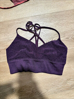 alo Purple Strappy Cropped Athletic Top size medium